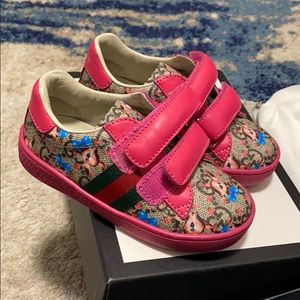 Gucci sneakers